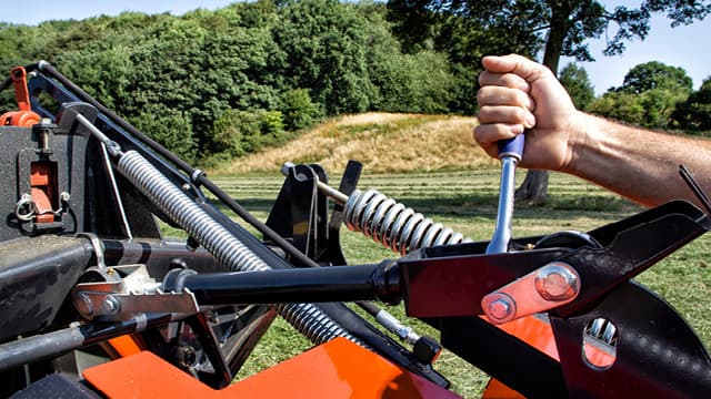 Ease of adjustments and maintenance