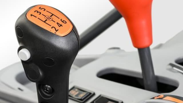 F12/R12 transmission